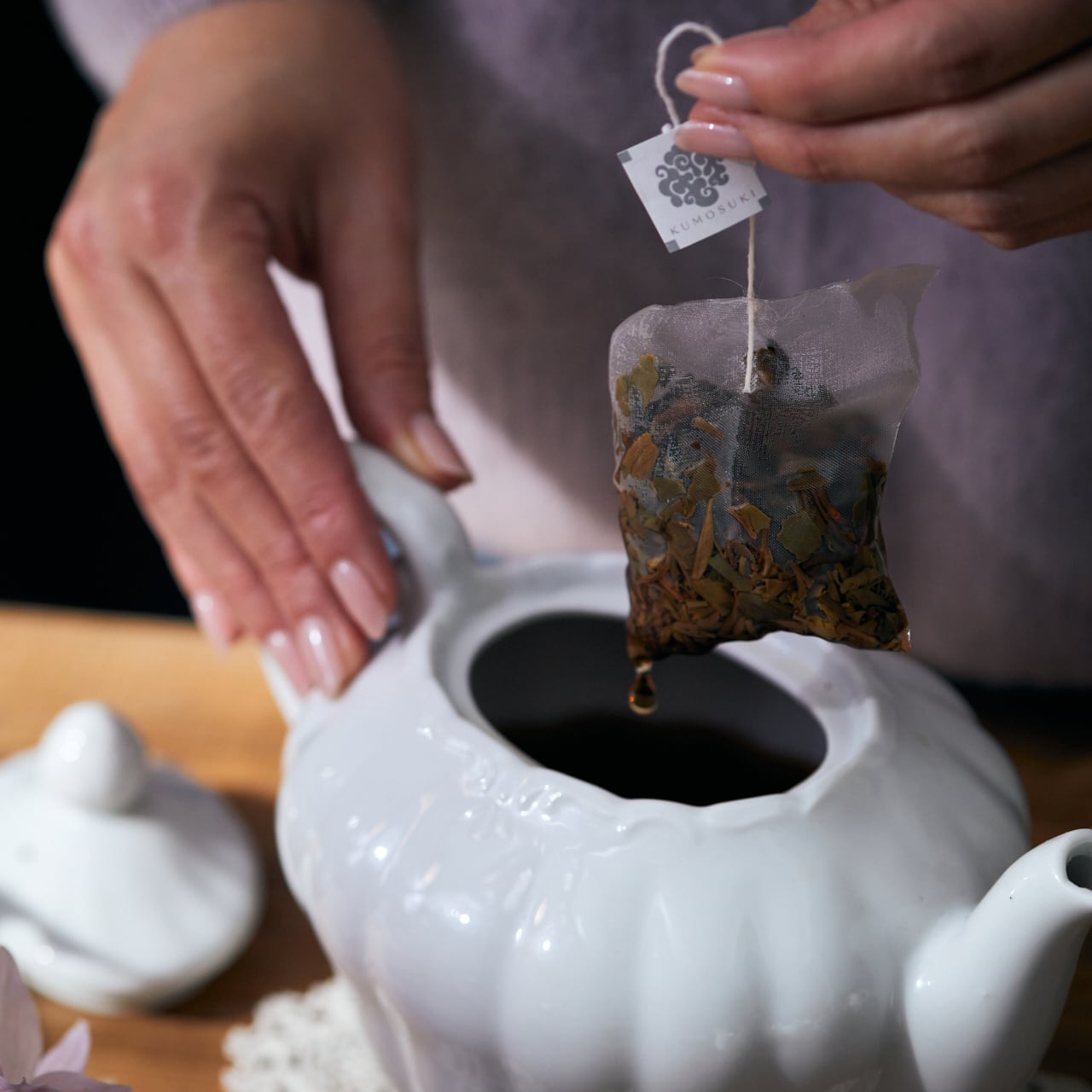 NEPAL / ギフトボックス 缶入り 雲透 〜KUMOSUKI〜